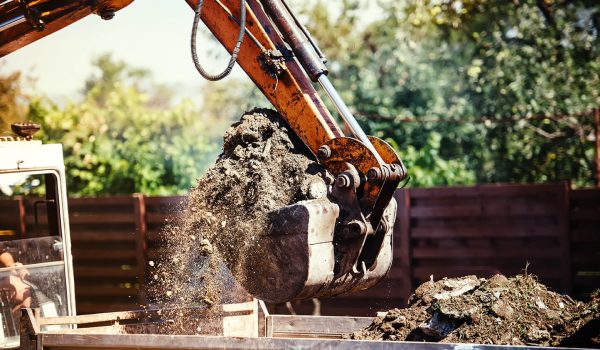 dirt-removal-and-concrete-removal-services (1)